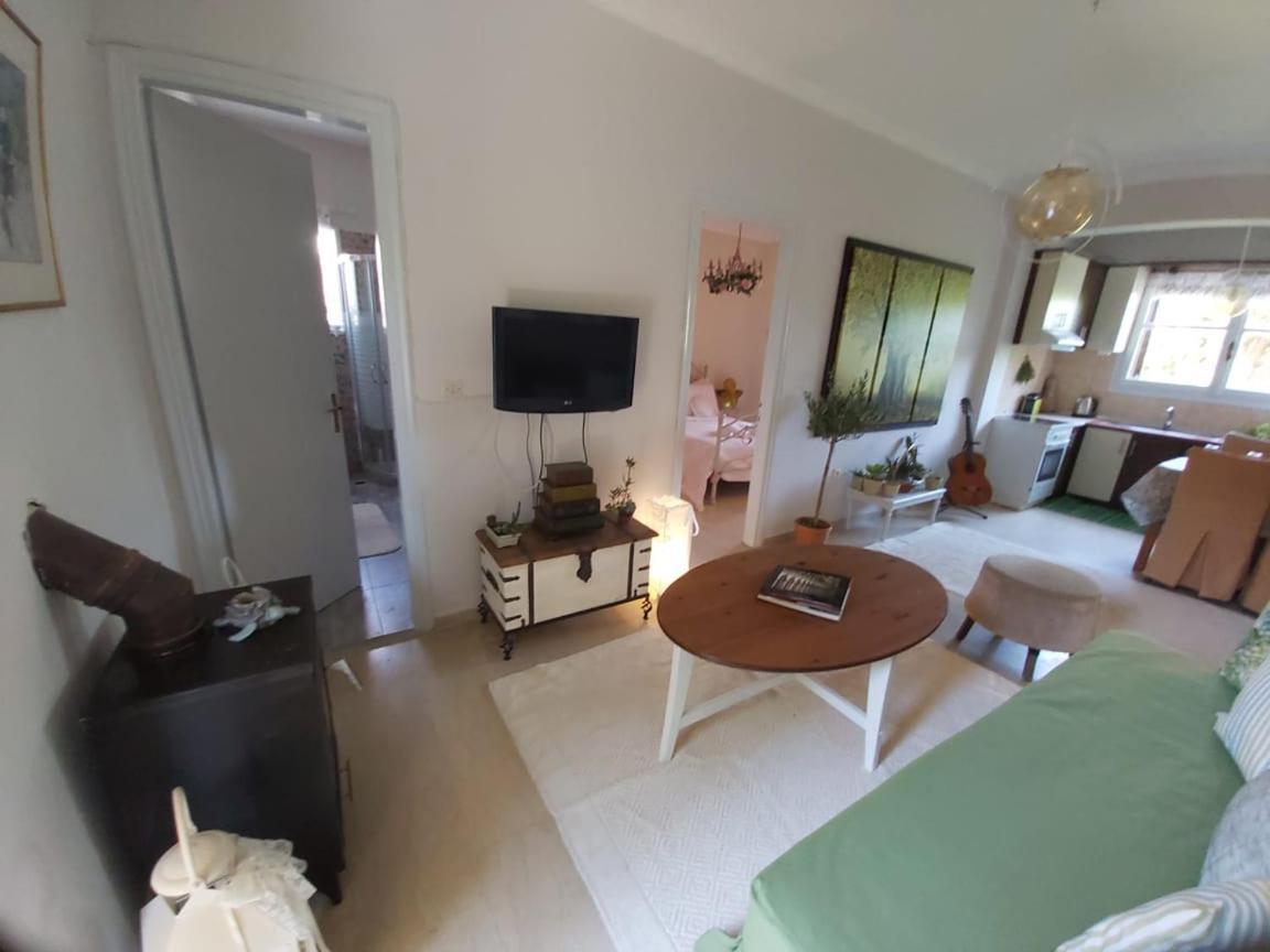 Eugenia Apartment Πέραμα Εξωτερικό φωτογραφία